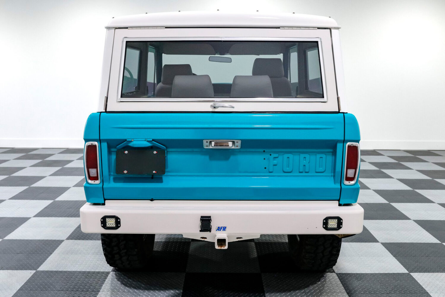 543ec19c-9dd5-4899-80ae-a3a4851fa0e3