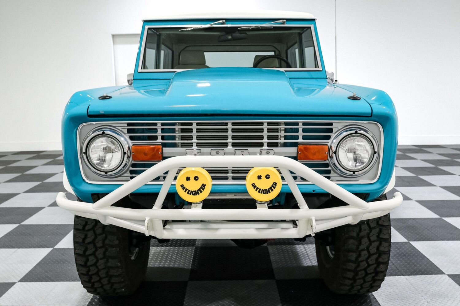 b71eebf8-433b-4f94-aca9-0e7610653886